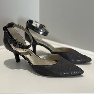 Anne Klein Fabulist Pump Gray Snakeskin Pattern Ankle Strap
